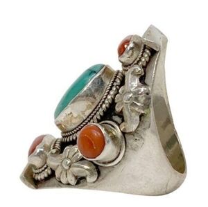 Vintage Silver Ring with Turquoise and Coral